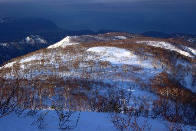 幌天狗への稜線から日本海の眺め