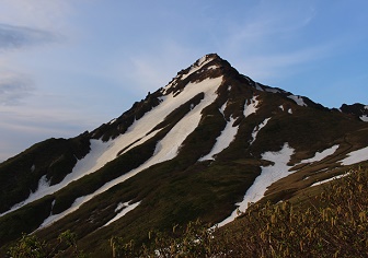 利尻山（鴛泊コース）｜6月のナイトハイクでご来光