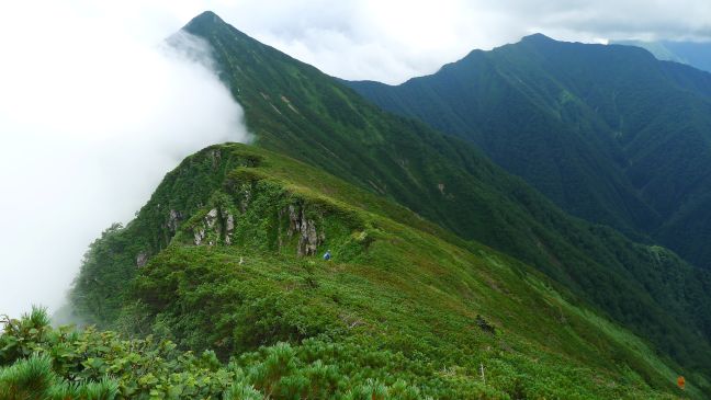 カムイエクウチカウシ山