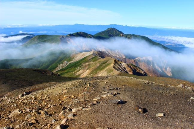 十勝岳と美瑛岳｜山歩きは究極の暇つぶし？