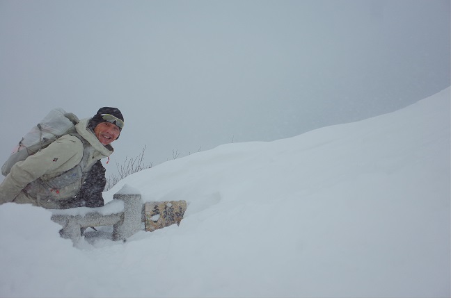 手稲山の雪山ハイク｜平和の滝から冬尾根で山頂へ（1月中旬）