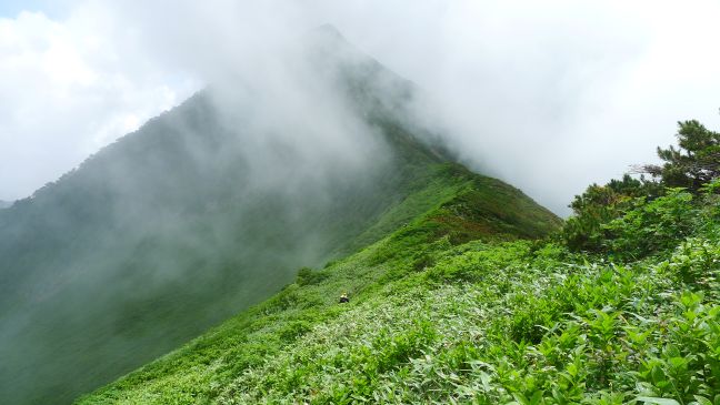 ピラミッド峰
