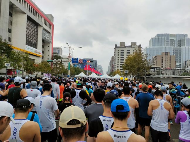 台北マラソンに参加した後、カゼをこじらせてしまった話