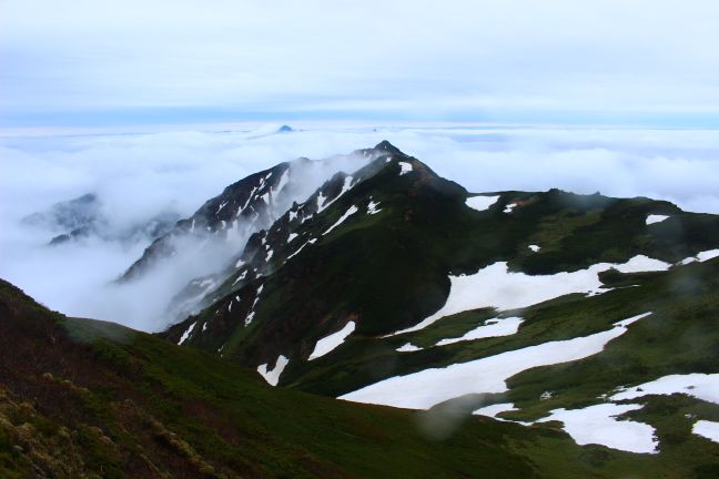 芦別岳山頂