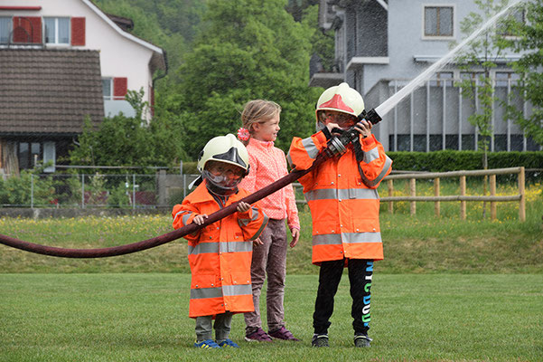 Besichtigung Feuerwehr Zuzwil