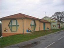 La Maison du Miel et des Abeilles qui abrite actuellement le rucher école du cercle Apicole du Nord Meusien.