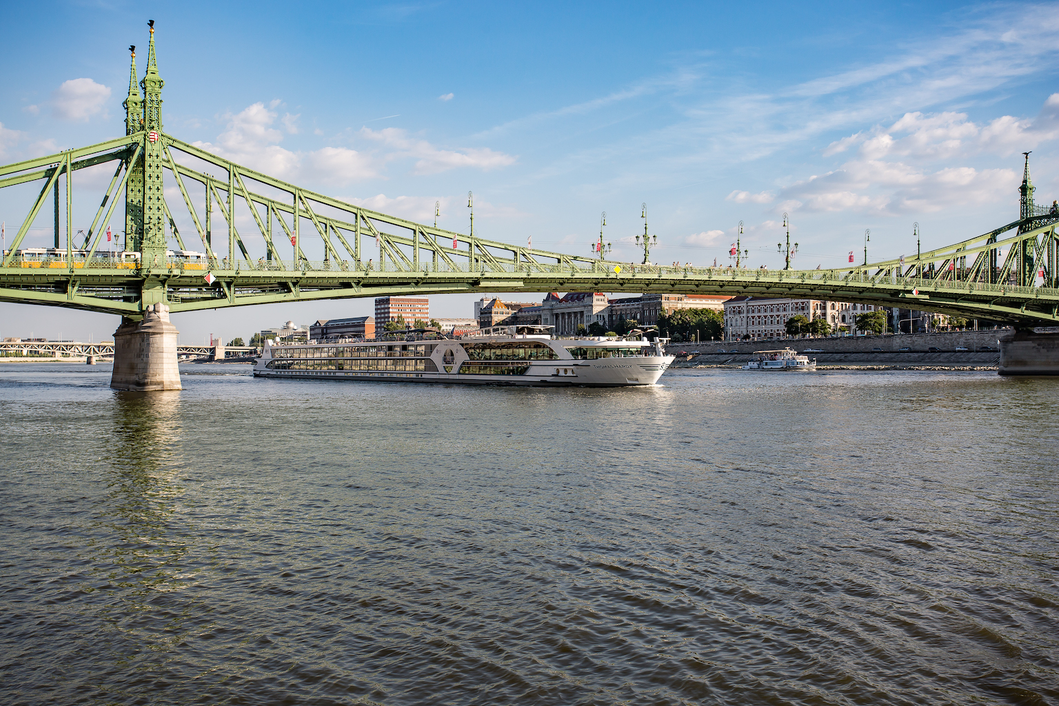 nicko cruises startet ab August mit MS THOMAS HARDY auf der Donau