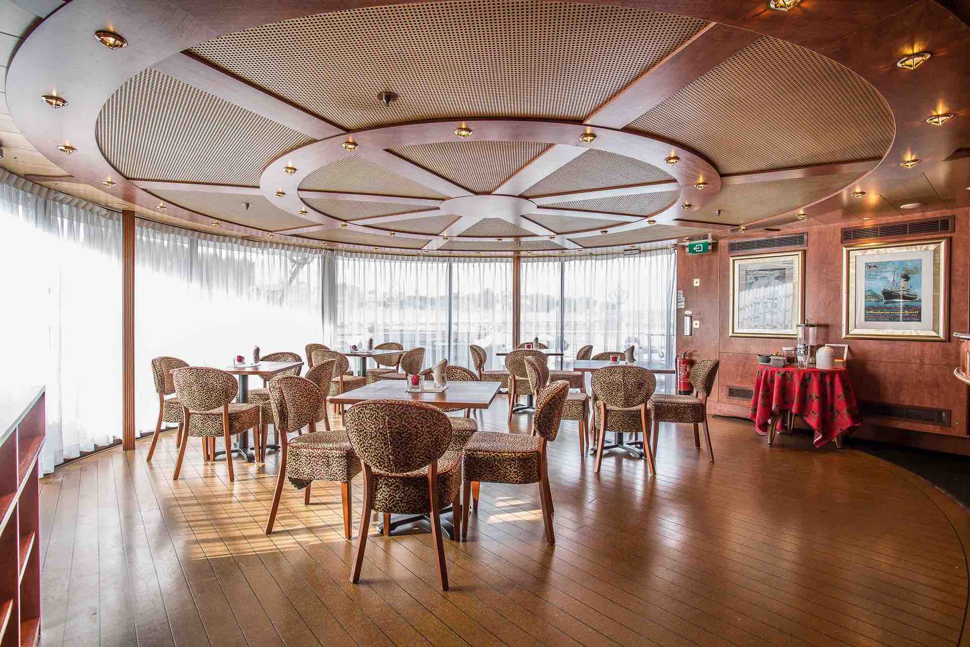 MS Thurgau Rhône Bar