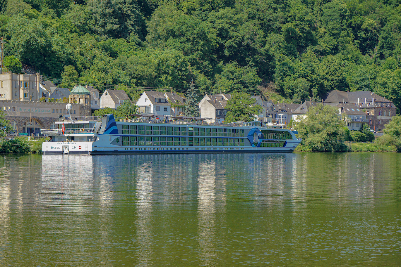 VIVA RIVERSIDE Hotelschiff