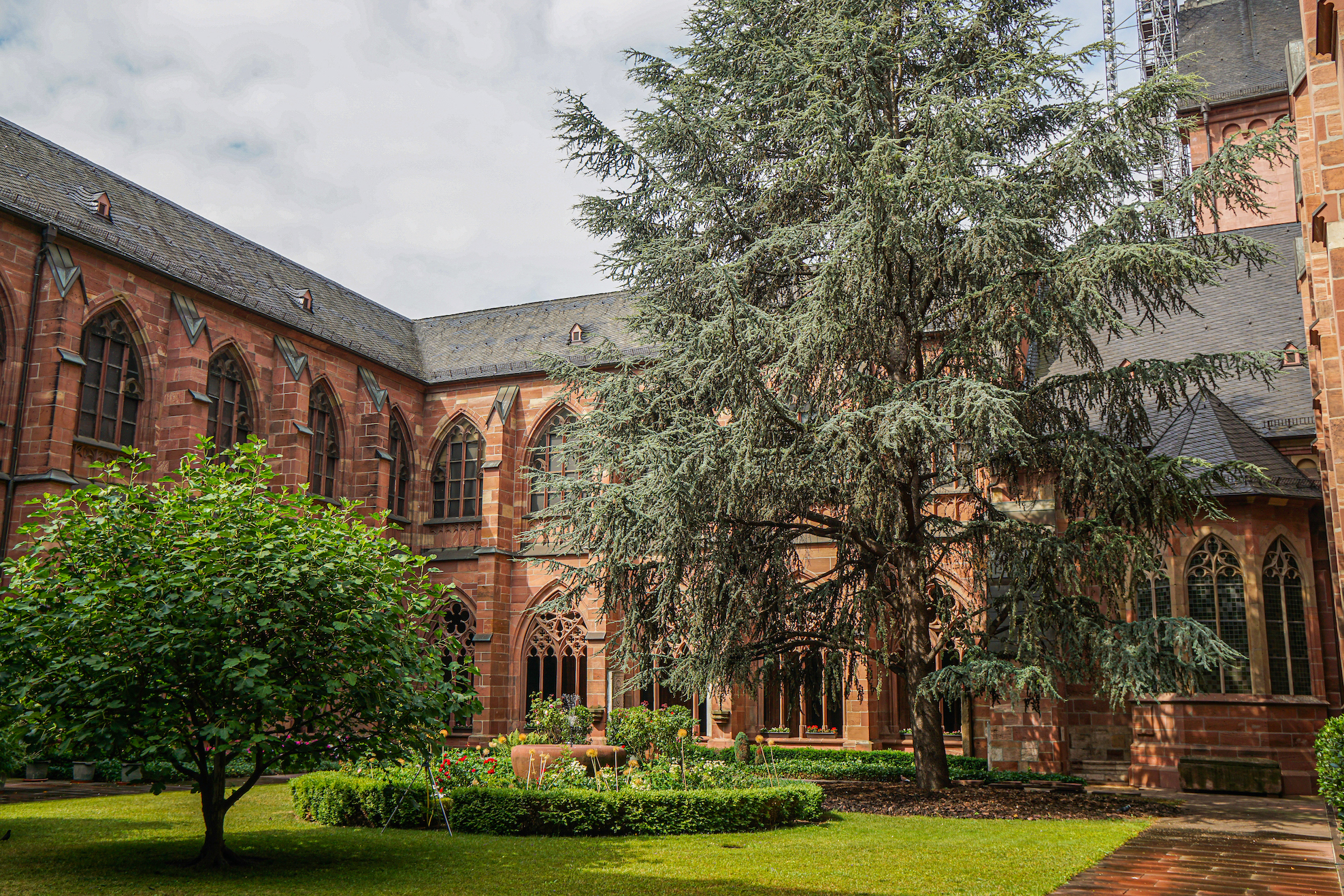 Innenhof des Mainzer Doms