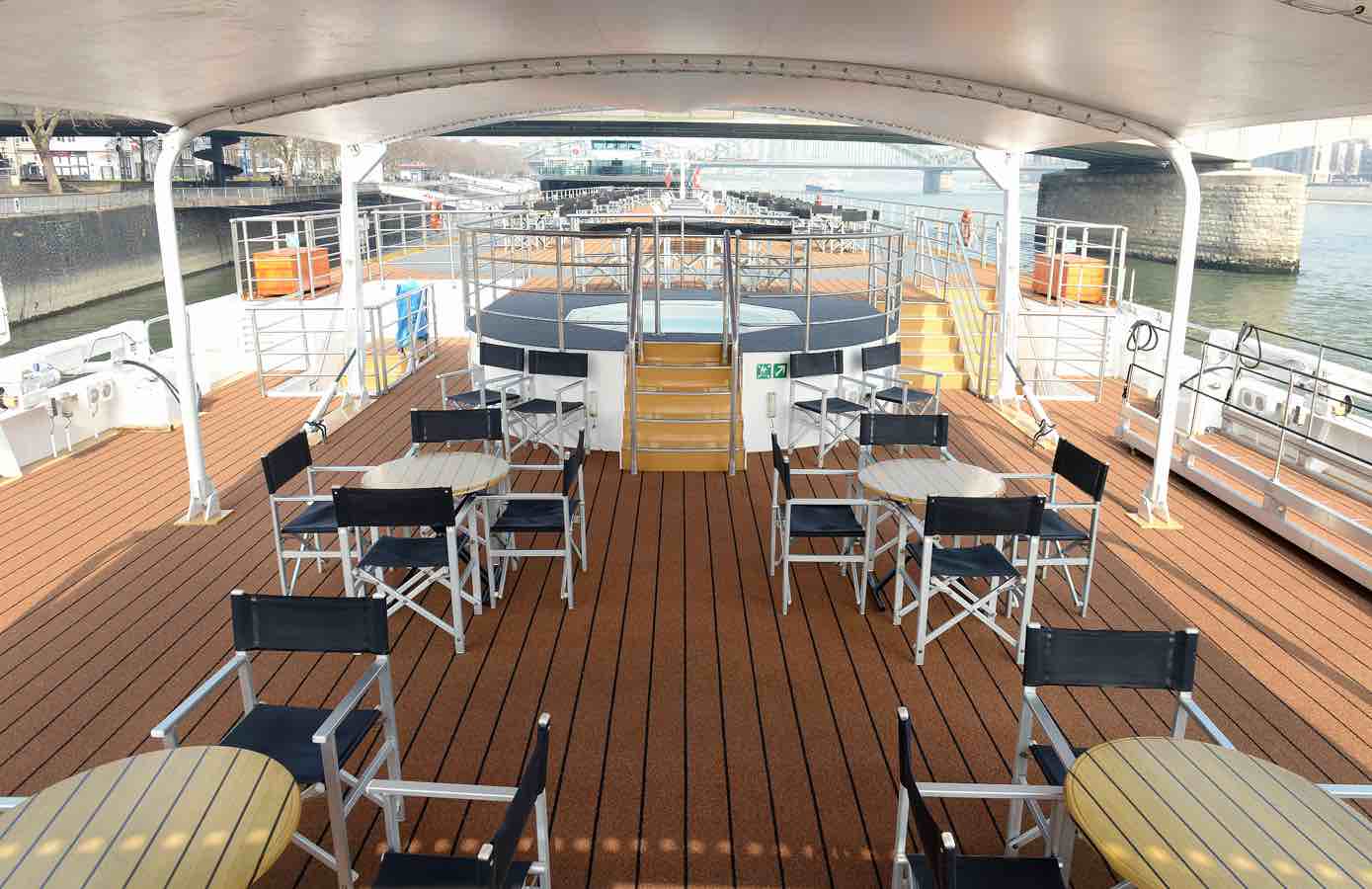 MS Aurelia Sonnendeck