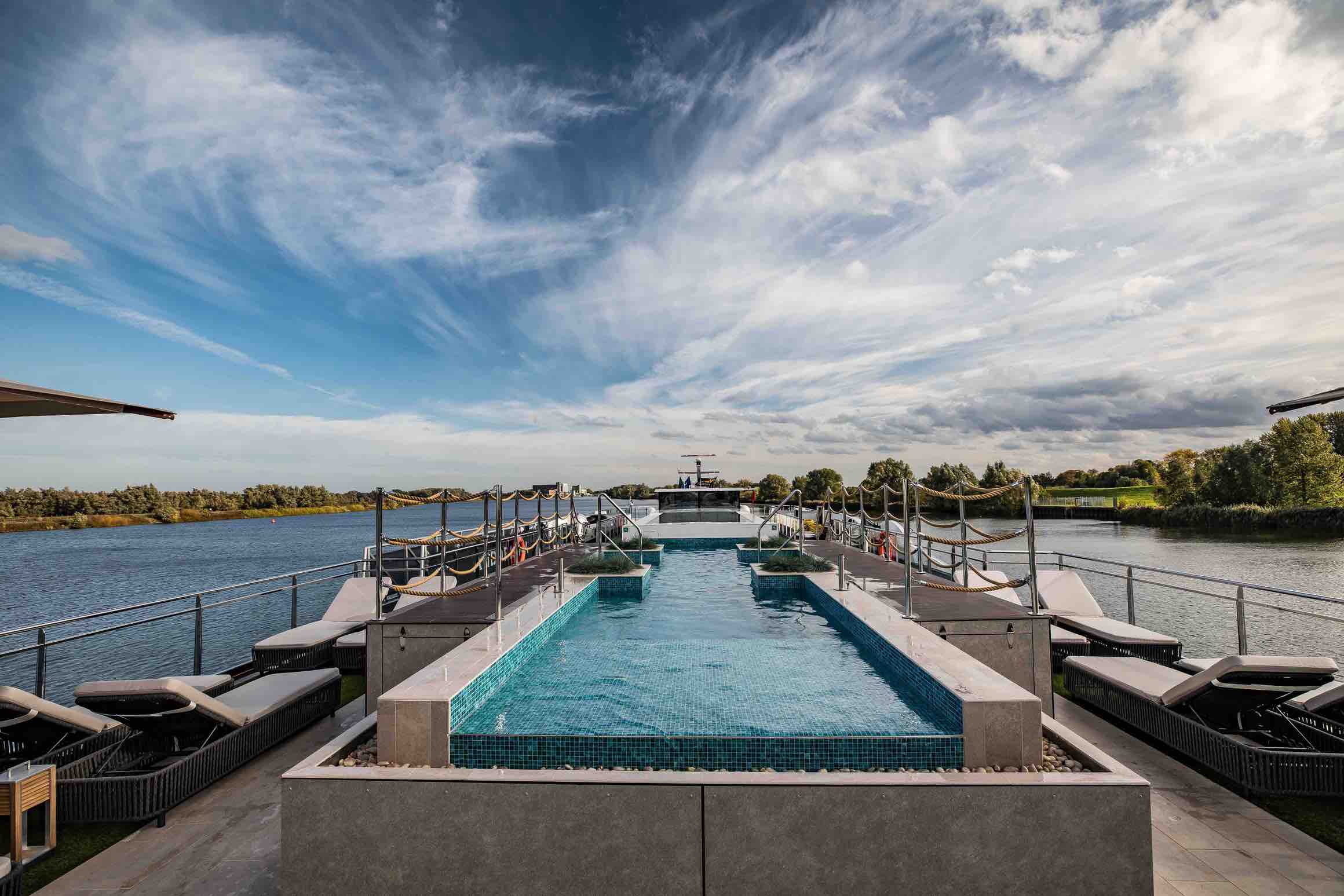 MS Andorinha Sonnendeck