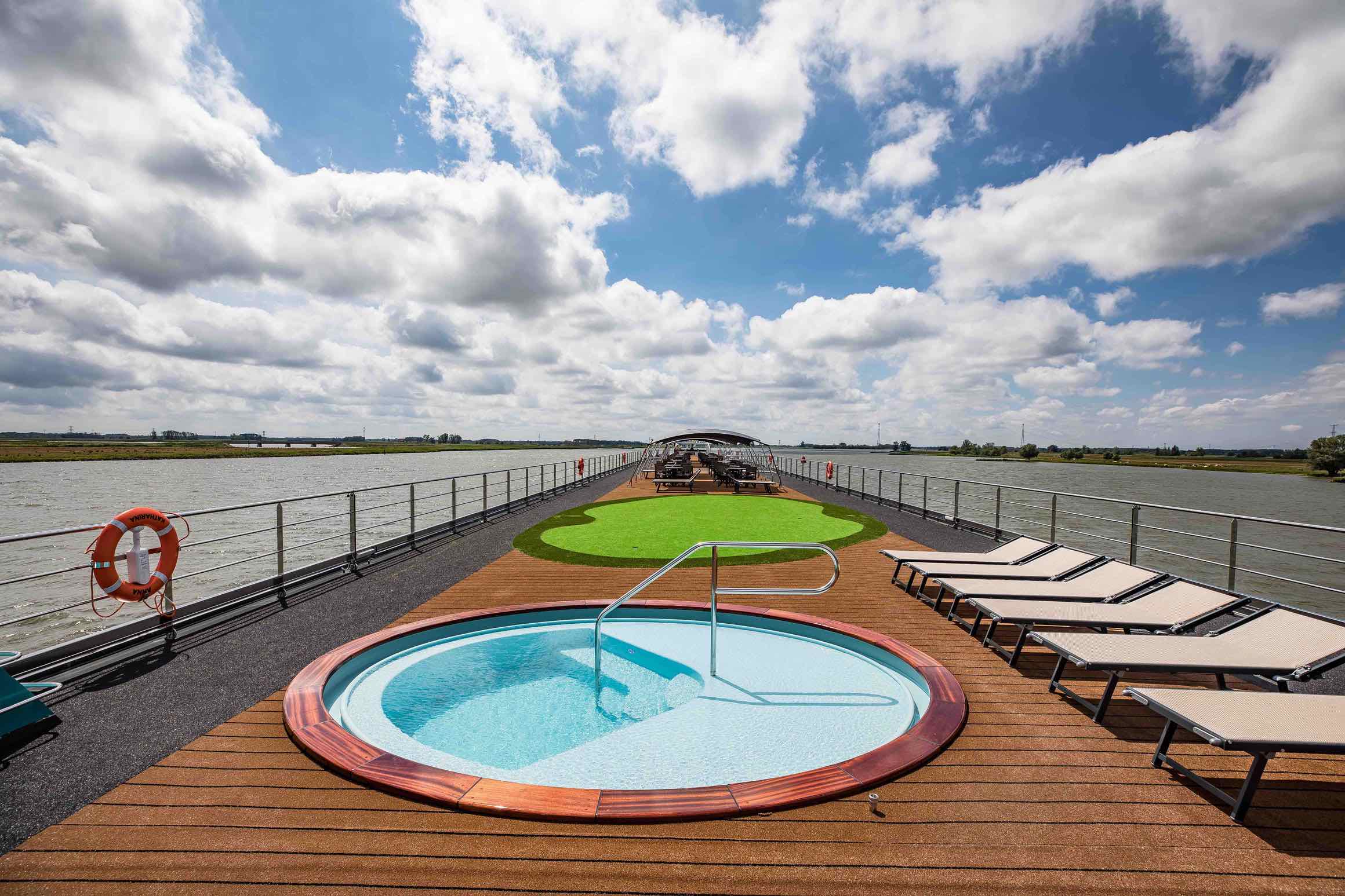 MS Annabelle Sonnendeck