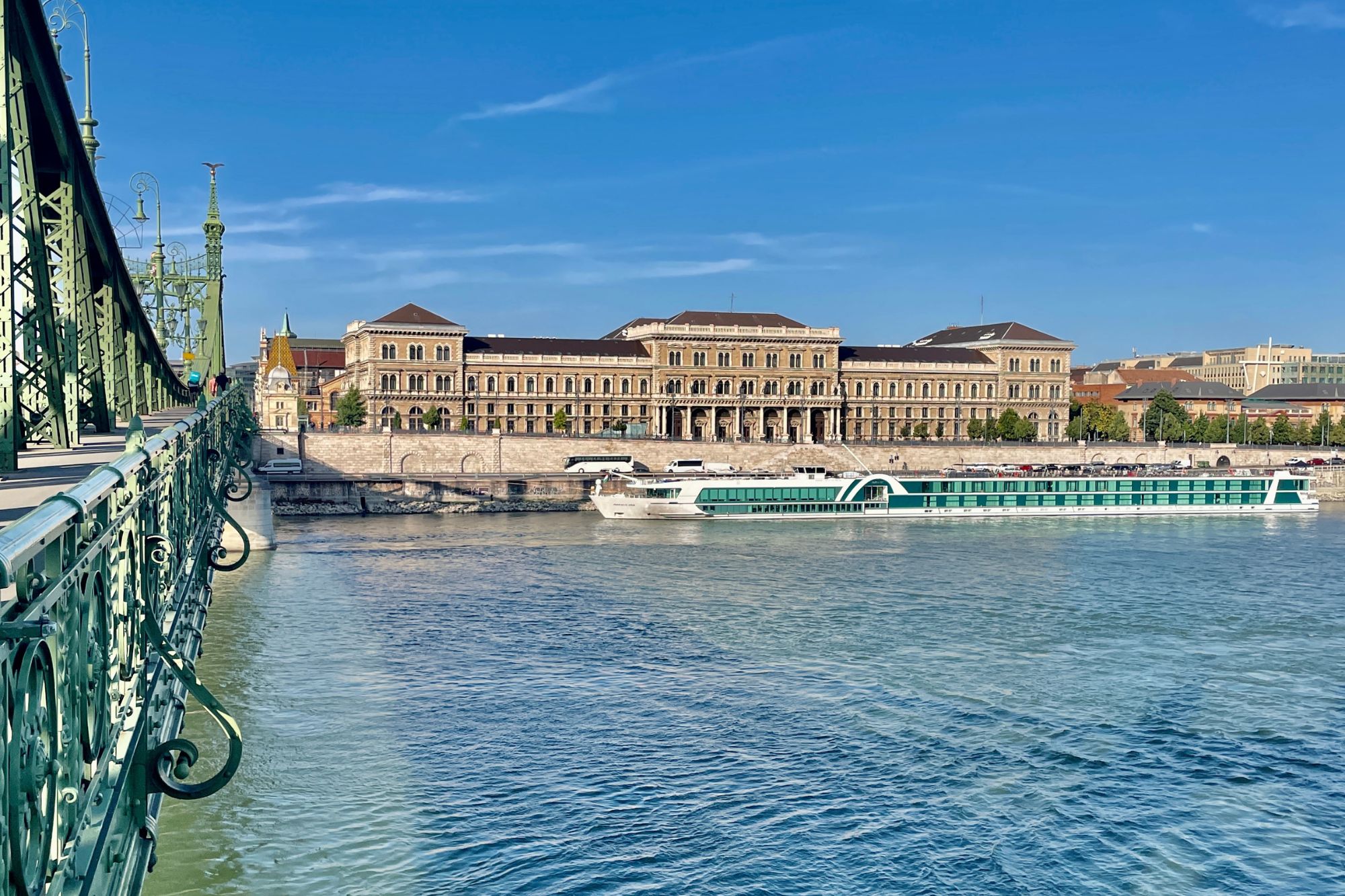 AMADEUS Riva in Budapest