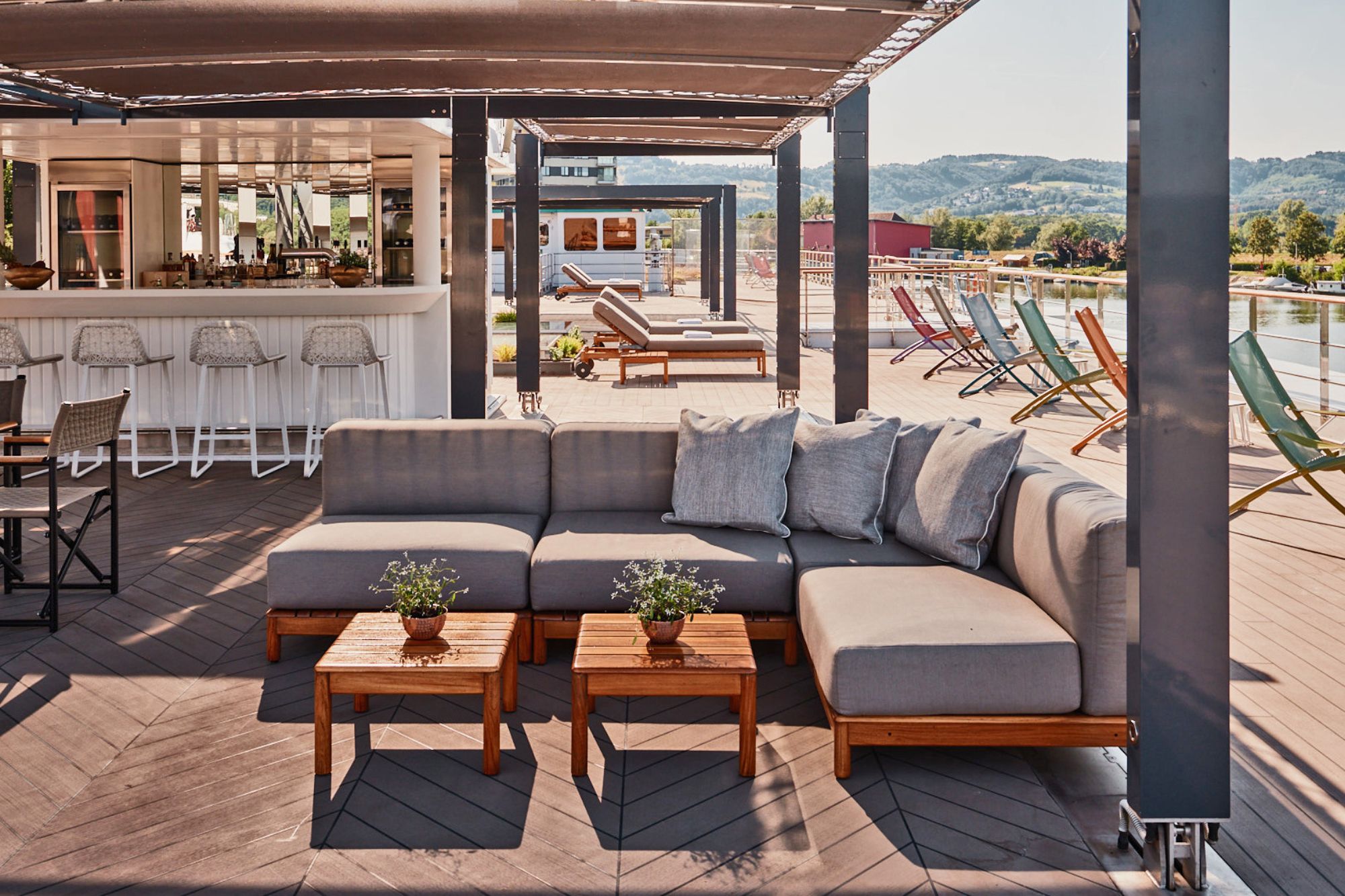 Neuer Eigner: Ehemalige ,,Crystal Mozart’’ startet ab April auf dem deutschen Markt