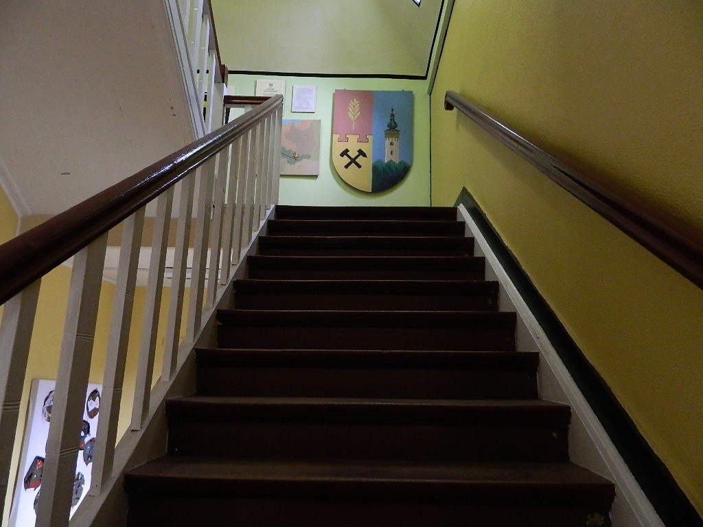 Treppe in den Oberen Stock des Museums