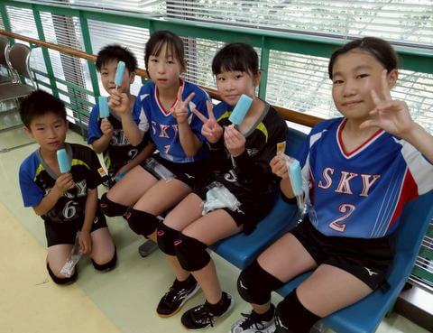 小学生バレーボール差し入れ