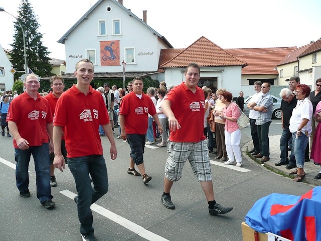 Annafest-Umzug mit einem Teil unserer Kerwasburschen