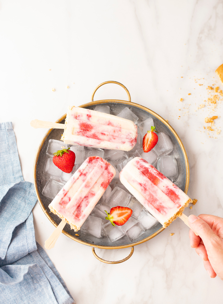Popsicle : recette d’esquimaux glacés à la fraise