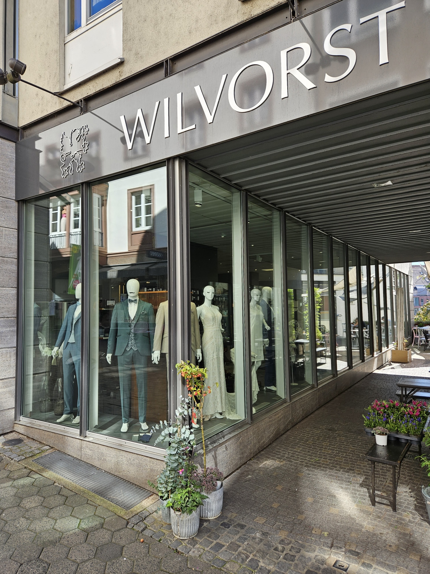 Store außen Passage