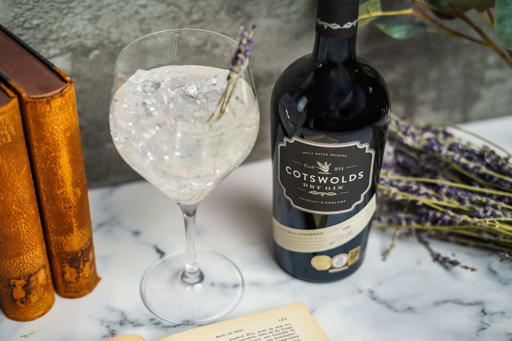 Cotswolds - Dry Gin - Small Batch Release 