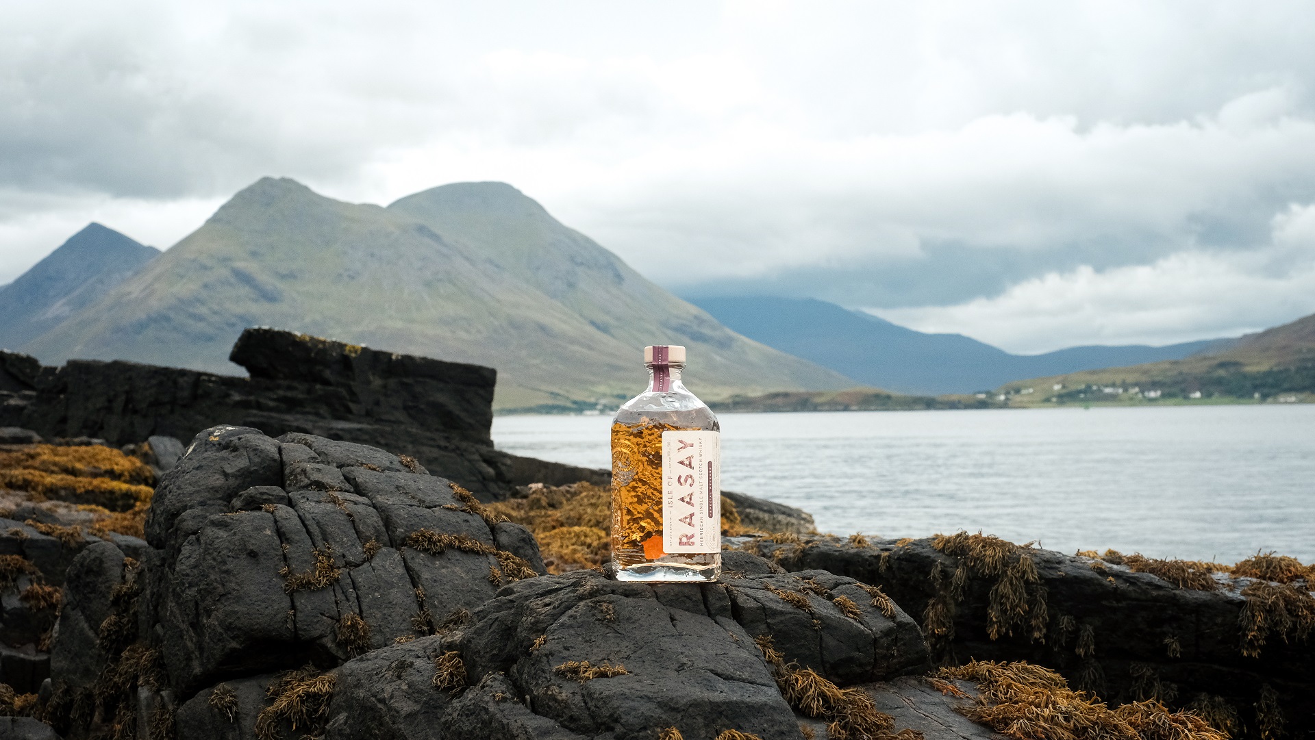 Isle of Raasay 2018/2023 - Scottish Distillery of the Year Edition