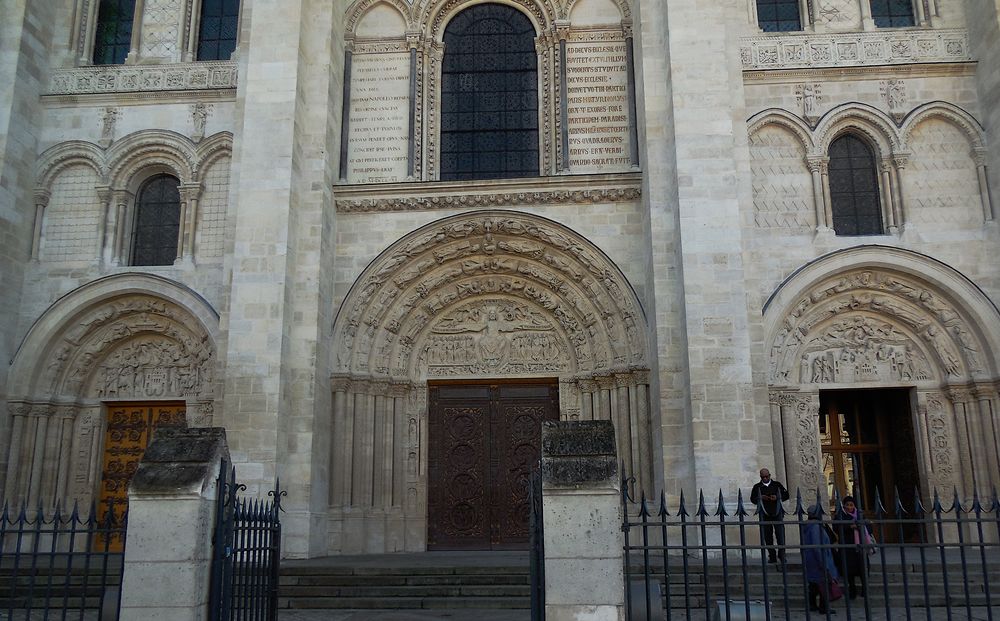 Saint-Denis, basilique, les 3 portails