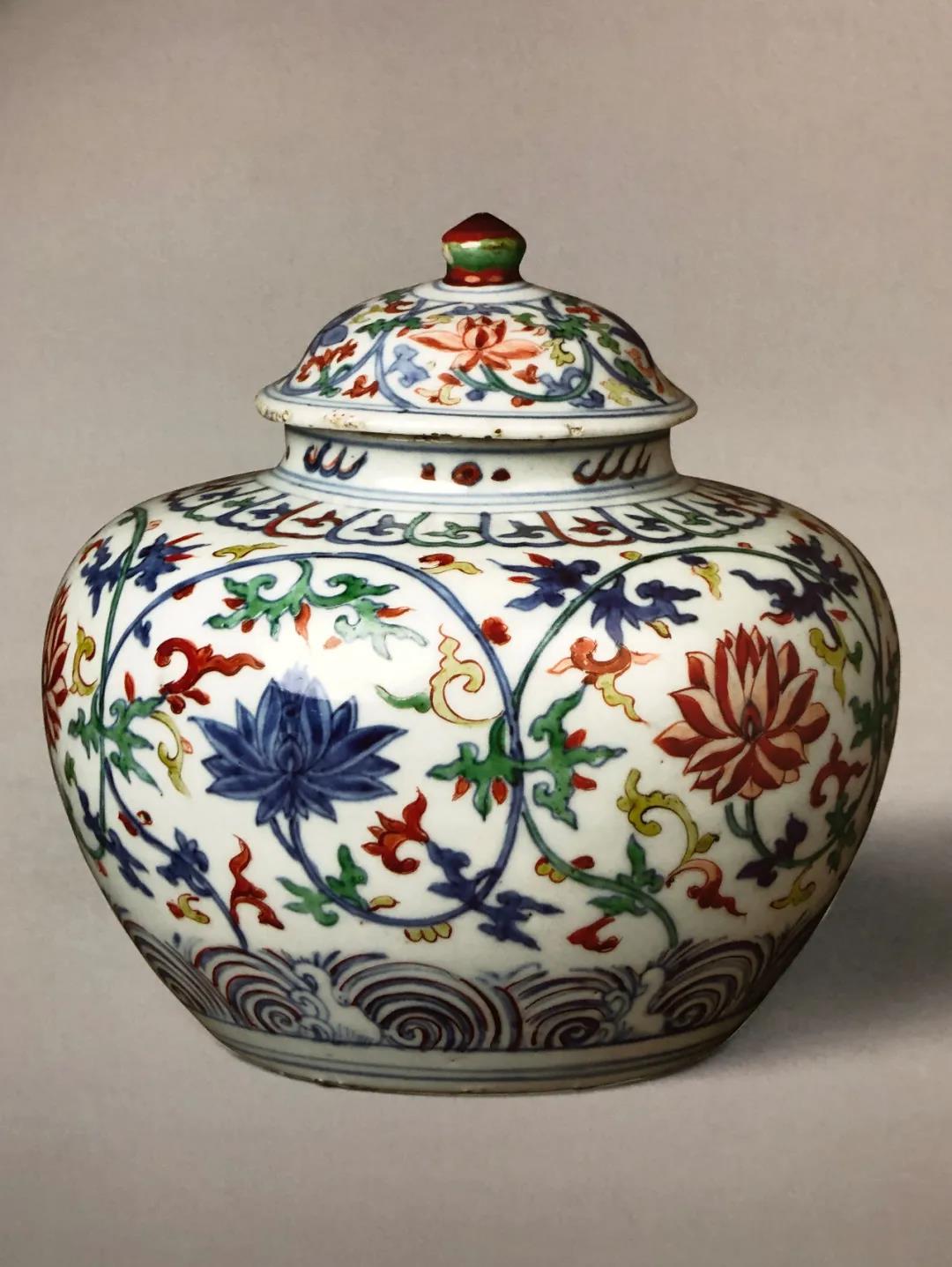 An Overview of Wucai Porcelain from Jingdezhen during the Tianqi and Chongzhen Periods of the Ming Dynasty - Part I