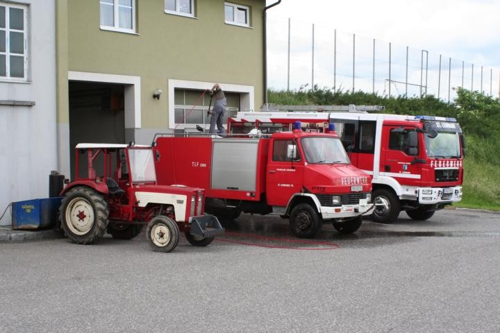 Der Fuhrpark mit Last1 und der "großen Dampfmaschine"