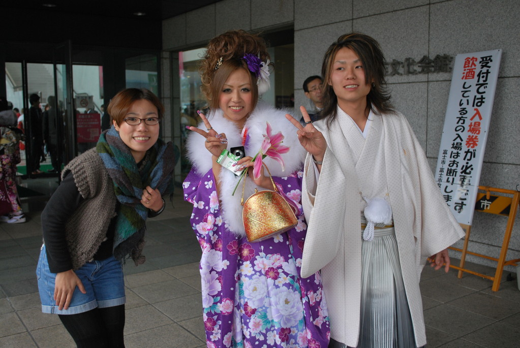 ２０１２年の富士市の成人式に行ってきました レンタル着物