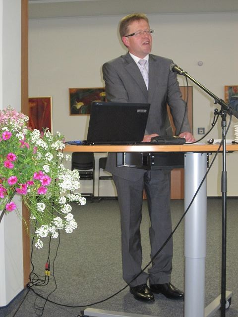 Herr Bürgermeister Horsel