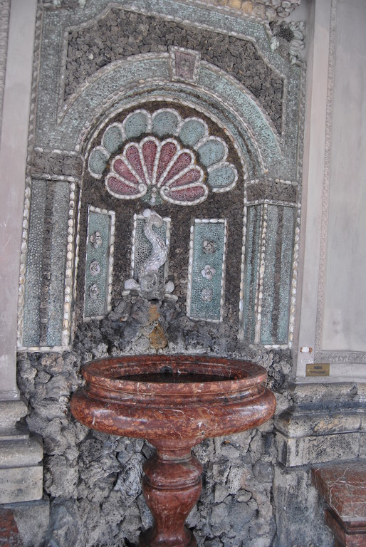 Brunnen im Diana Tempel, Hofgarten