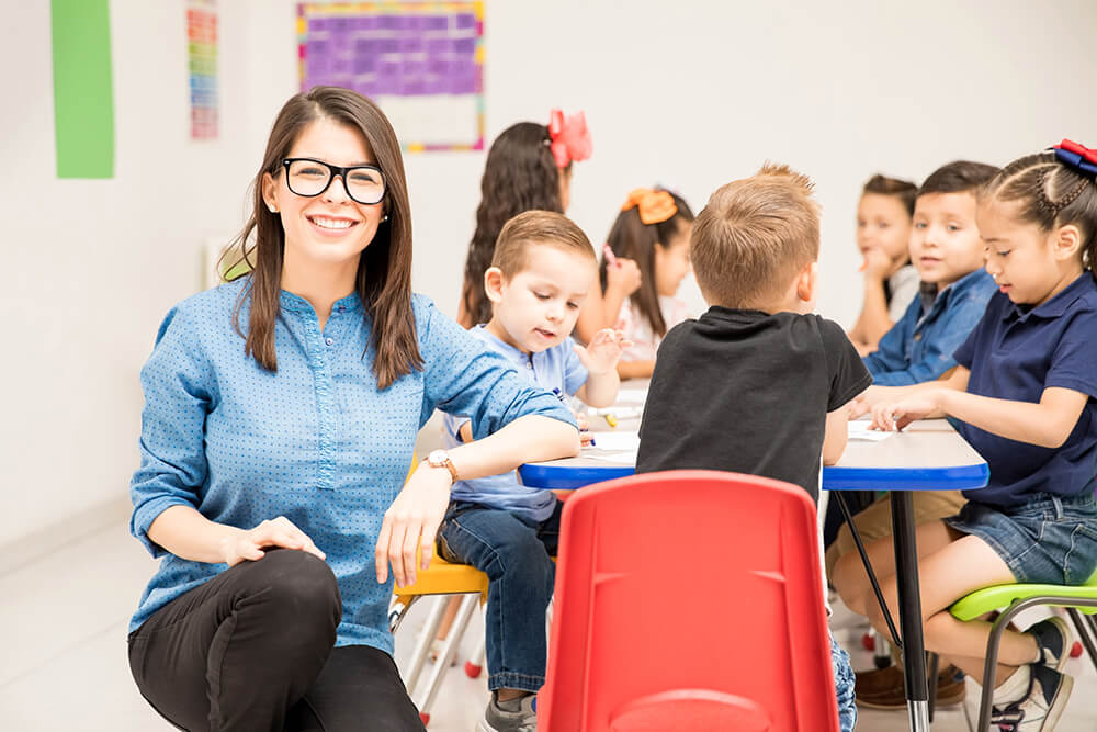 Lavora con noi: cercasi un educatore/educatrice a Voghera per assistenza scolastica