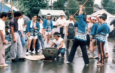 あらい祭での青年仲間づくり