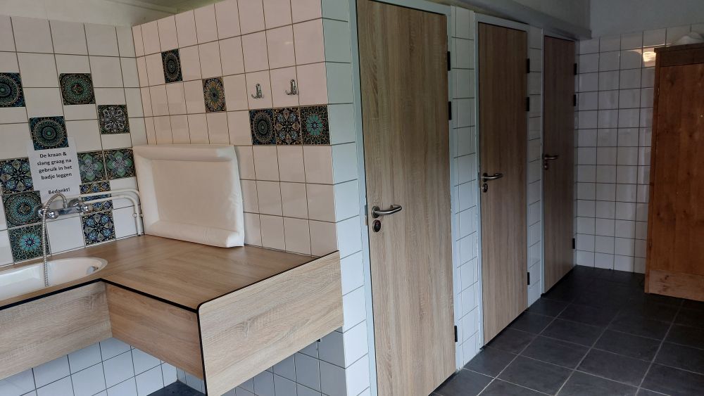 Duschen und WC