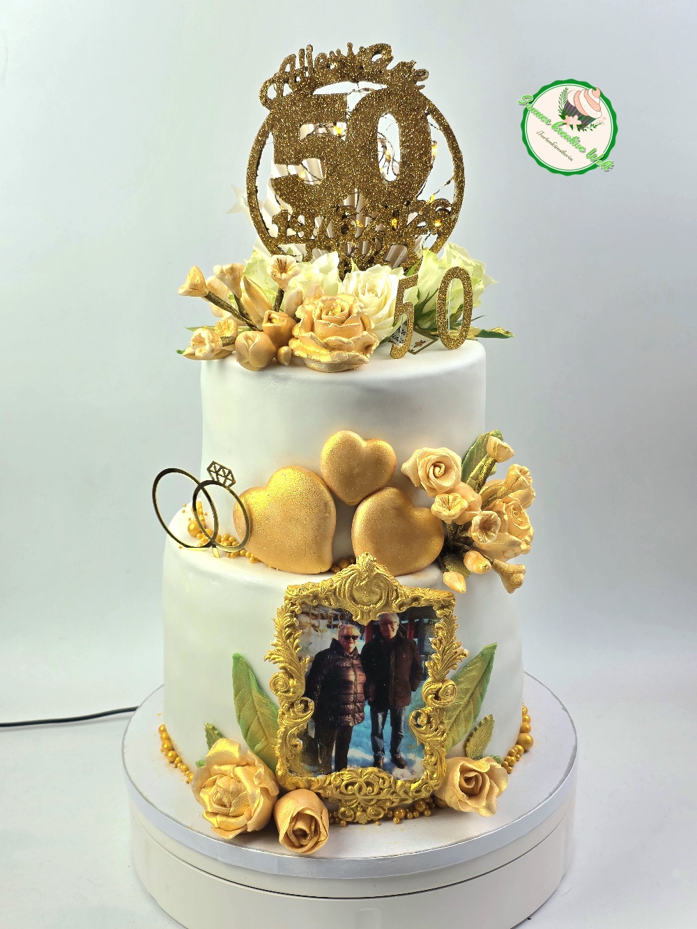 Goldene Hochzeitstorte 
