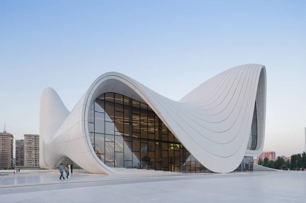 Connessioni Culturali: Zaha Hadid