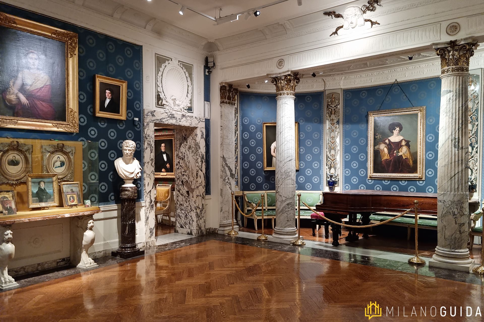 Duomo La Scala Theater Private Tour