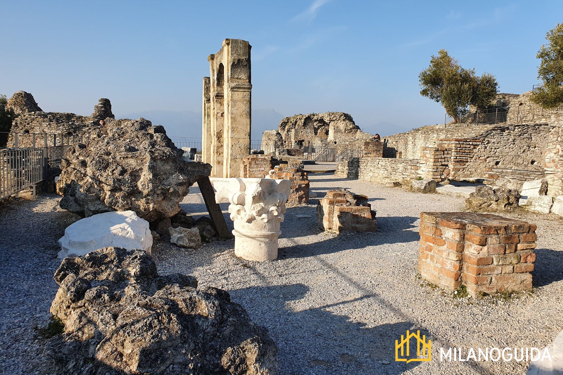 Visita guidata Grotte di Catullo 