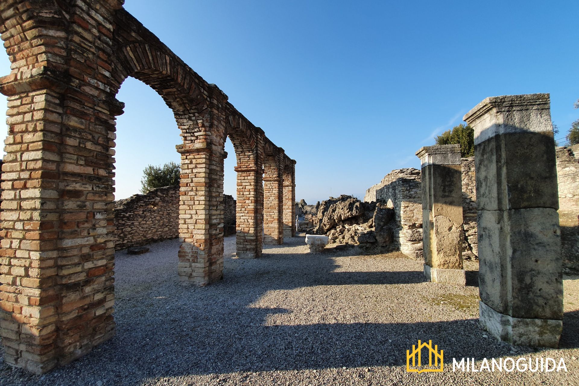 Visita guidata Grotte di Catullo 