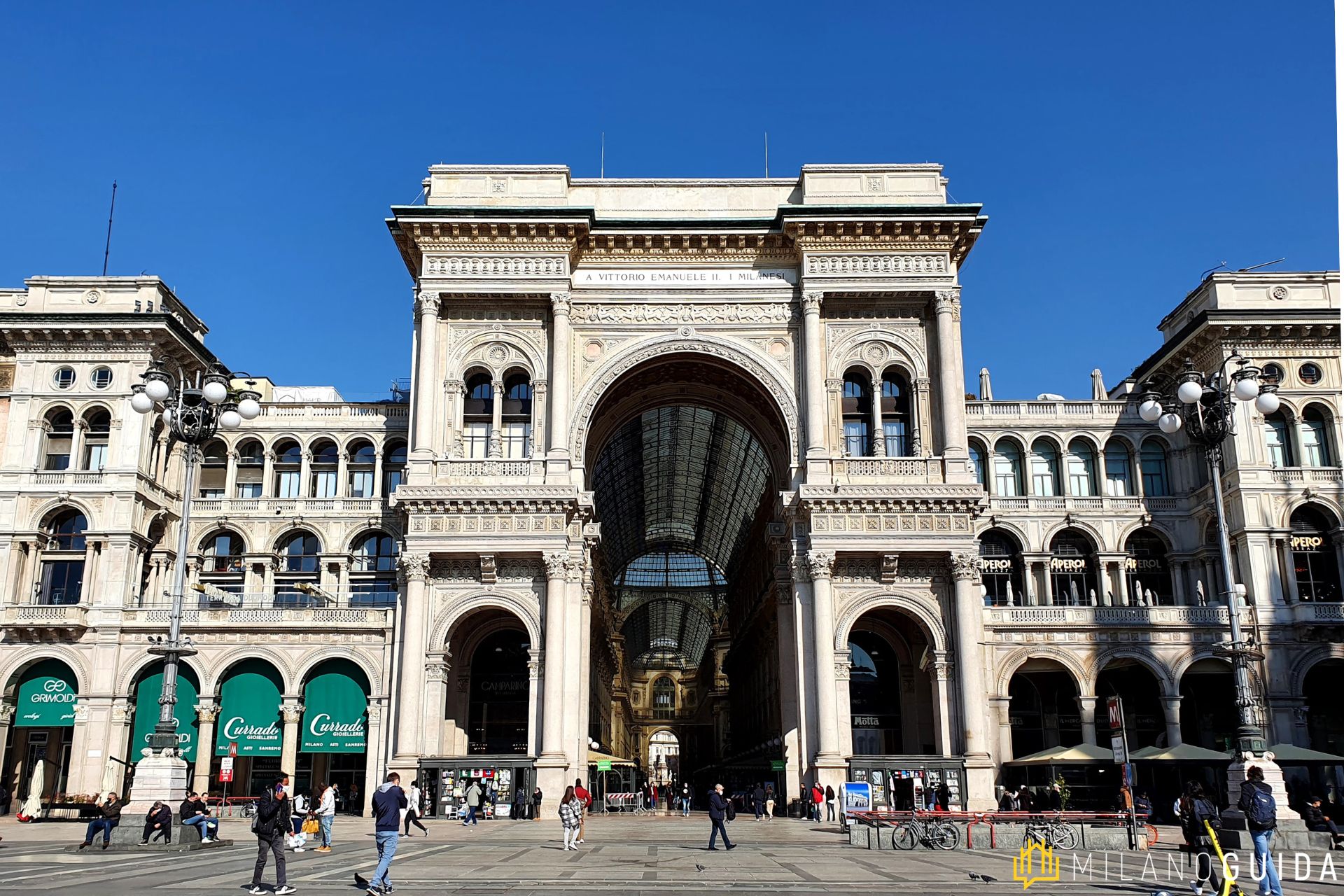 Duomo La Scala Theater Private Tour