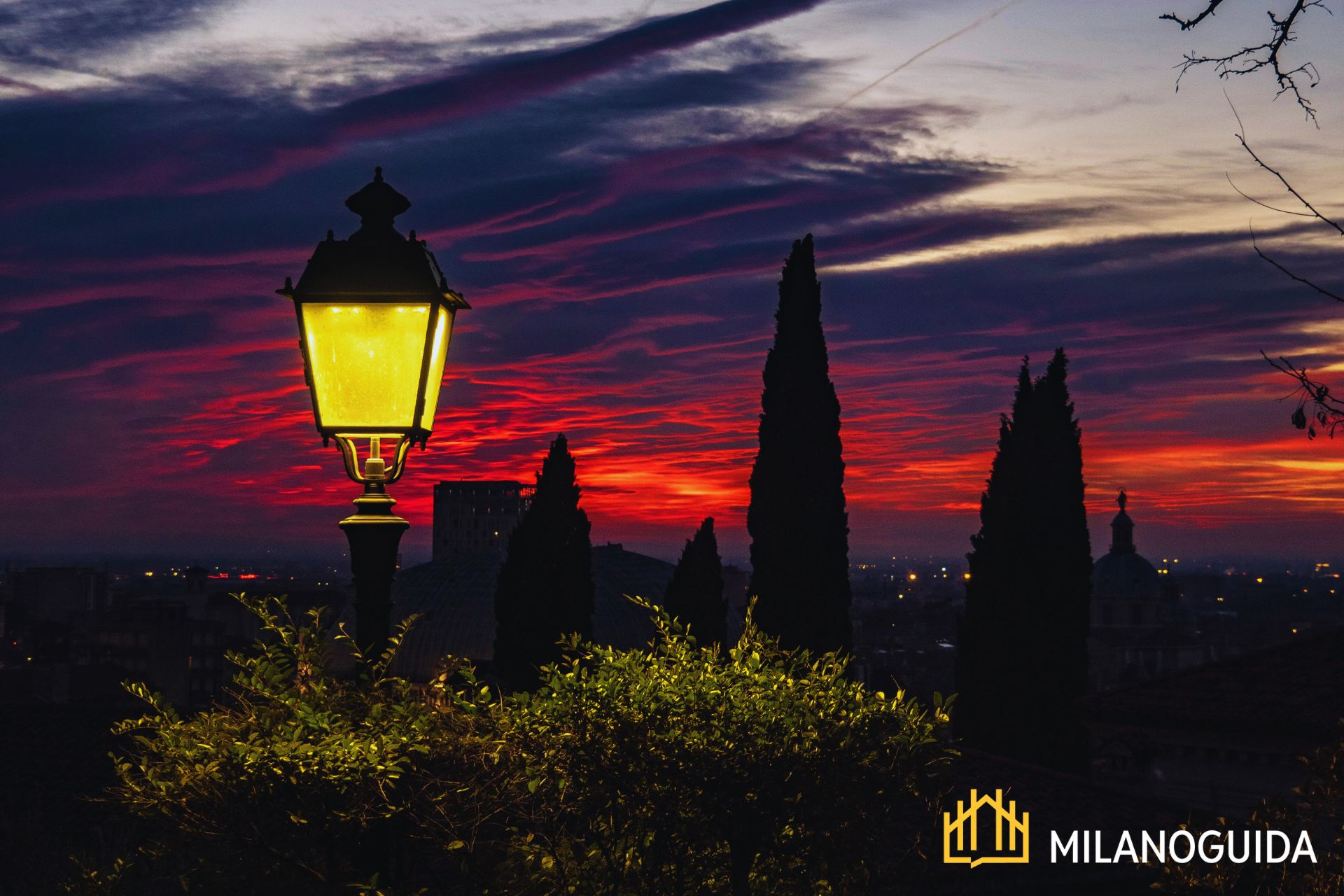 Visita guidata Brescia Luci Rosse