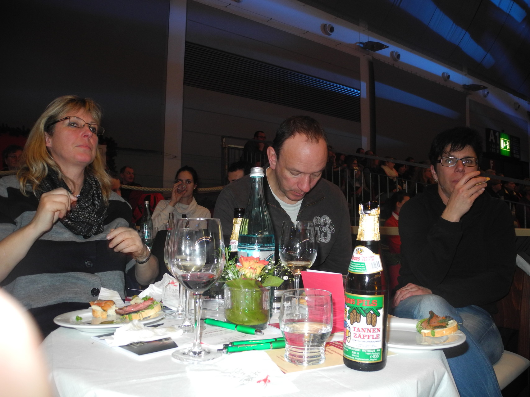 Feines Buffet an der wundervollen Hengstschau