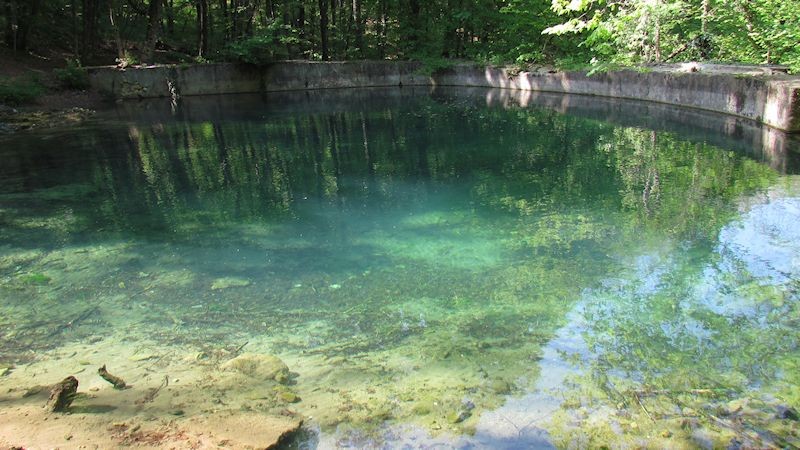 Панское озеро в крыму