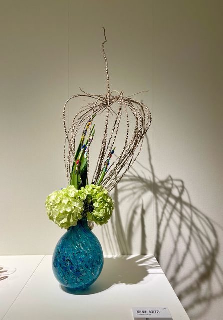 草月流 いけばなサークル 綵花 - saika-ikebana ページ！