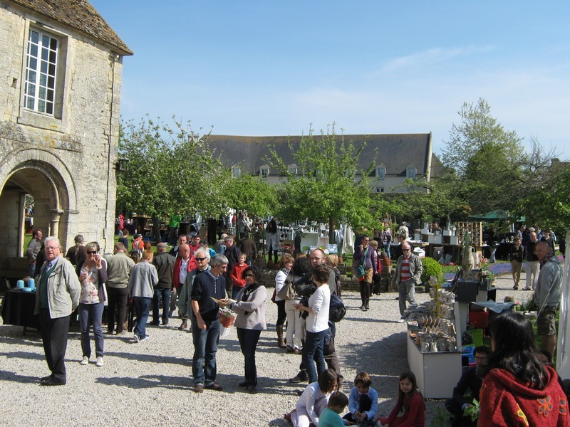 © G.Marcia pour Sophia - Le Marché du Dimanche 4 Mai 2014