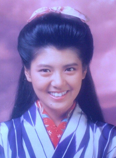束髪 ハイカラさん 大正明治時代の髪型から新しいものを作り出す 美容院 Yume Yui 夢結