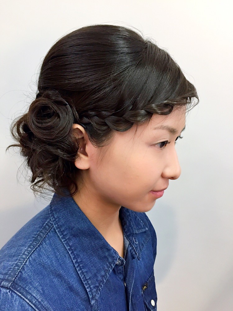 和装のヘアセットにも前髪編み込みヘアセットはとっても似合うんだよ