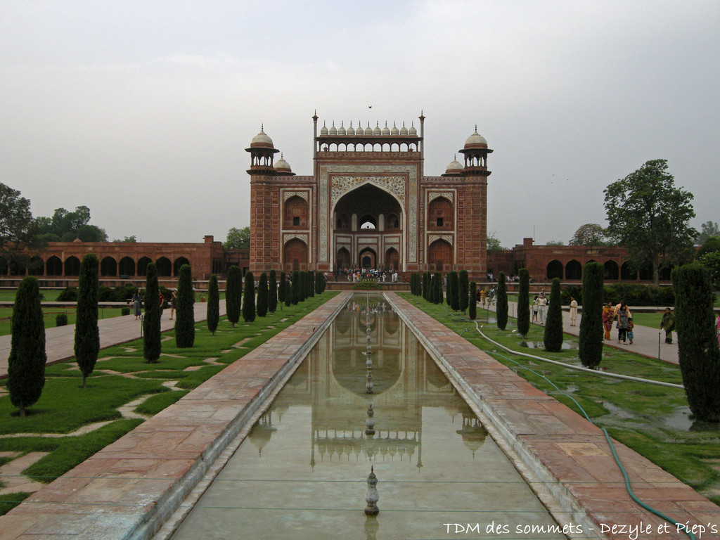 Porte Sud du Taj Mahal - Agra