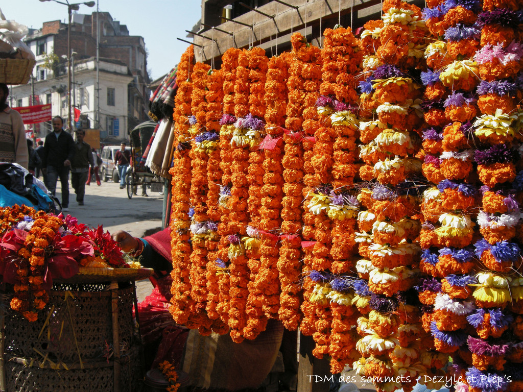 Offrandes vers Indra Chowk